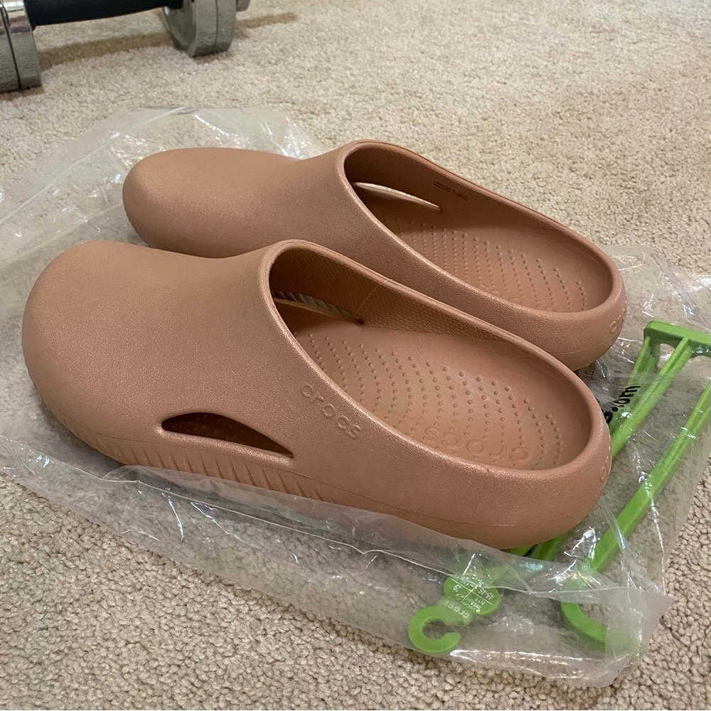 Crocs